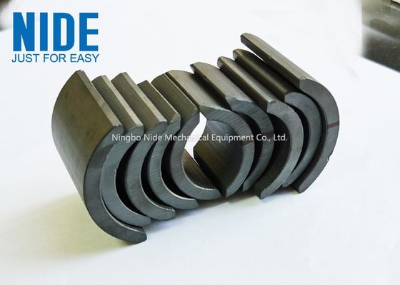 Nam châm động cơ Servo vĩnh viễn Ferrite màu đen cho máy bơm nước