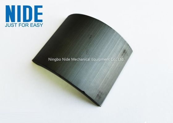 Nam châm động cơ Servo vĩnh viễn Ferrite màu đen cho máy bơm nước
